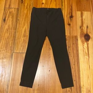 White House Black Market Skinny Ankle pants - size 2 short